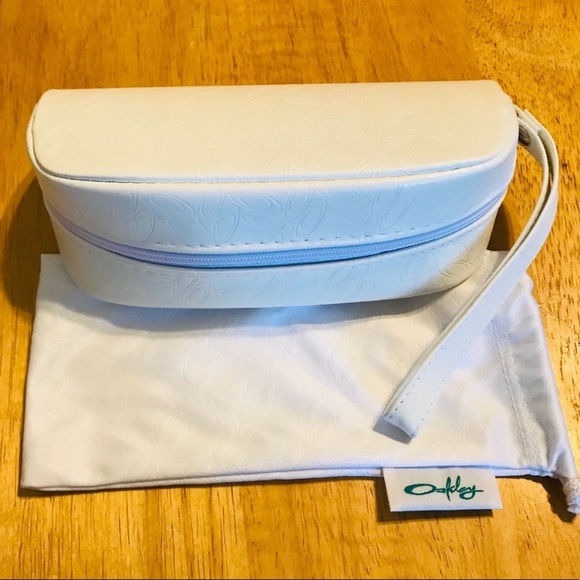 Oakley Accessories Oakley Eyewear Case Poshmark